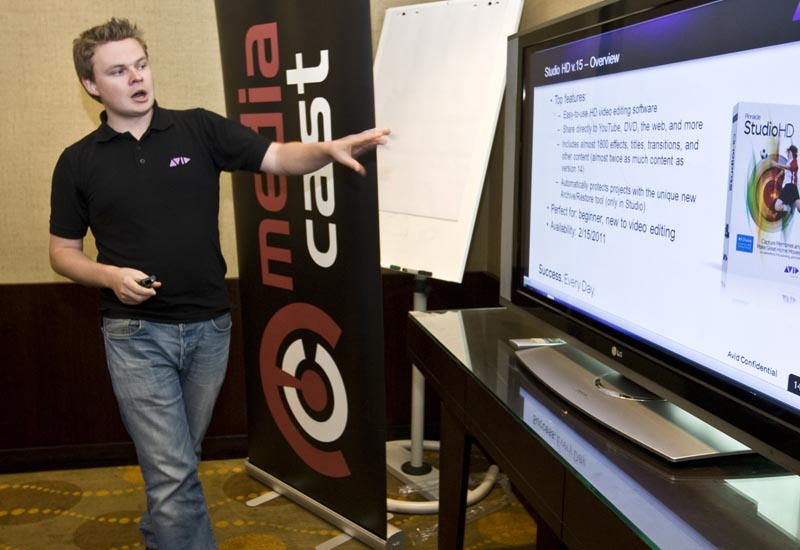 Avid?s ?ystein Riise N?ss explains the new software in Dubai. Avid?s ?ystein Riise N?ss explains the new software in Dubai.