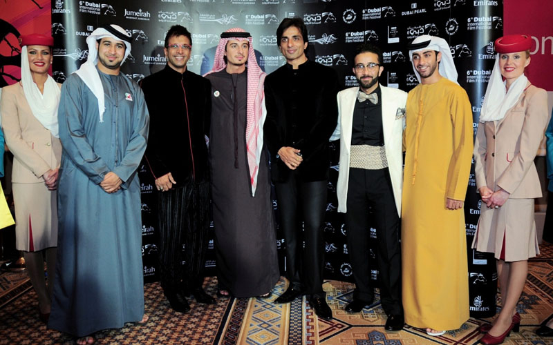 The cast and crew of City of Life. The cast and crew of City of Life.