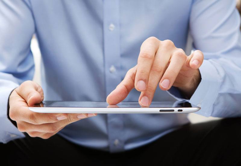 Companies using Qumu can offer secure access to enterprise-grade video to employees and customers using tablets and smartphones. Companies using Qumu can offer secure access to enterprise-grade video to employees and customers using tablets and smartphones.