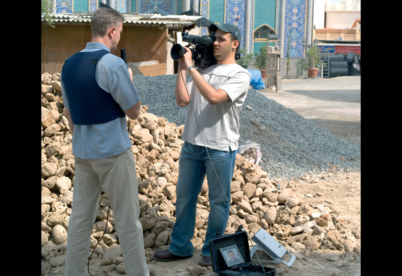 Mobile satellite terminals can be up and running in a few minutes. Mobile satellite terminals can be up and running in a few minutes.
