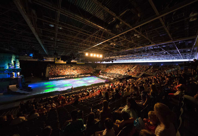 2015, Ana, Dancing, Disney, Disney on Ice, Dubai, DWTC, Elsa, Entertainment, Frozen, Ice, Ice skating, Maestra, Olaf, SES, Show, Sport, Analysis, Live Events 2015, Ana, Dancing, Disney, Disney on Ice, Dubai, DWTC, Elsa, Entertainment, Frozen, Ice, Ice skating, Maestra, Olaf, SES, Show, Sport, Analysis, Live Events