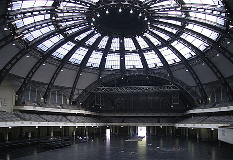 FESTHALLE (Frankfurt, Germany) Once considered the largest dome structure in Europe, the Festhalle has come a long way since it opened in May of 1909. The building, with its stunning glass roof, is recognised as a beautiful architectural landmark as well as an effective concert venue, hosting the likes of many modern musicians such as Rod Stewart and Destiny's Child to an audience capacity of over 15,000. FESTHALLE (Frankfurt, Germany) Once considered the largest dome structure in Europe, the Festhalle has come a long way since it opened in May of 1909. The building, with its stunning glass roof, is recognised as a beautiful architectural landmark as well as an effective concert venue, hosting the likes of many modern musicians such as Rod Stewart and Destiny's Child to an audience capacity of over 15,000.