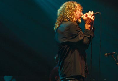 Led Zeppelin's Robert Plant in action. Led Zeppelin's Robert Plant in action.