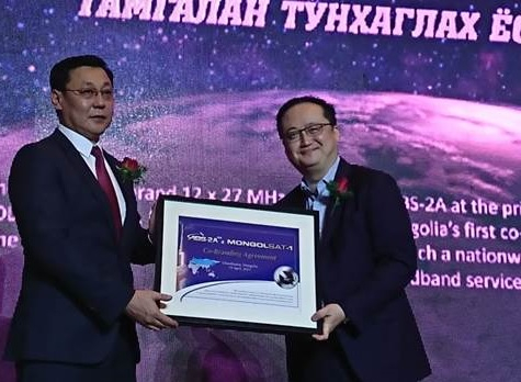 Erdenebat Jargaltulga, Prime Minister and Tom Choi, CEO, ABS. Erdenebat Jargaltulga, Prime Minister and Tom Choi, CEO, ABS.