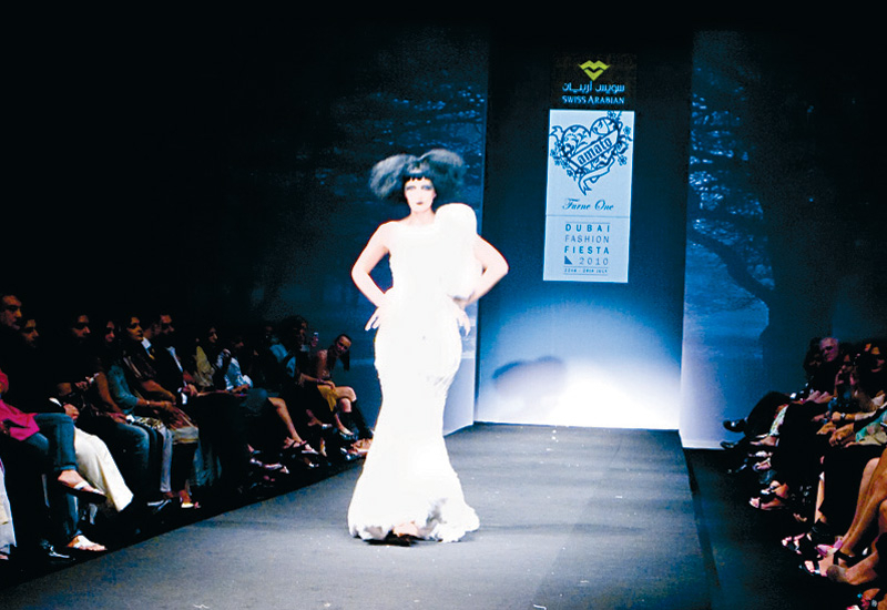 Lighting by Martin spots was direct so that the models, not the audience, were showcased. Lighting by Martin spots was direct so that the models, not the audience, were showcased.