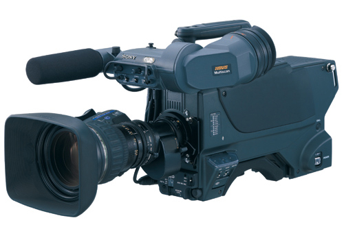 Today?s HD cameras have pixels that are a quarter of the size of pixels found in SD cameras, which means one needs four times as much light to achieve Today?s HD cameras have pixels that are a quarter of the size of pixels found in SD cameras, which means one needs four times as much light to achieve