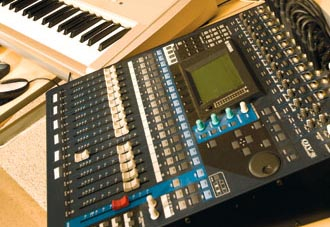 Music HF uses a range of hardware and software to create classical compositions. Music HF uses a range of hardware and software to create classical compositions.