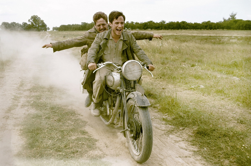 The Motorcycle Diaries, starring a young Gael Garcia Bernal. The Motorcycle Diaries, starring a young Gael Garcia Bernal.