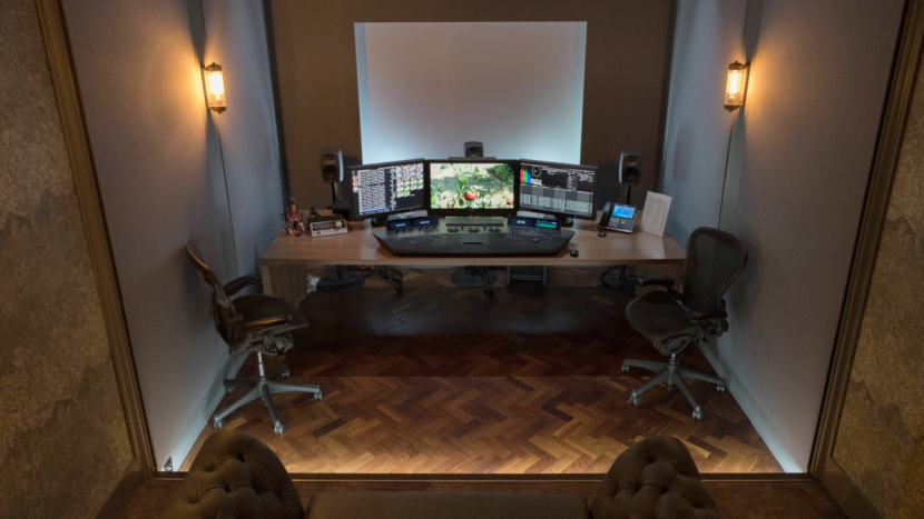 Directors Cut grading suite. Directors Cut grading suite.