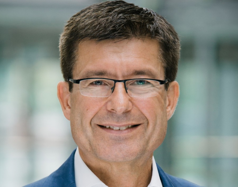 Manfred Reitmeier. Manfred Reitmeier.