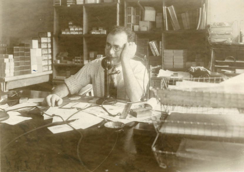 Company founder S.N. Shure pictured in the year 1926. Company founder S.N. Shure pictured in the year 1926.