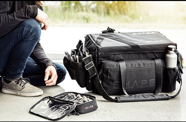Shape has entered the ring with other prominent camera bag manufacturers such as Lowerpro and Vanguard. Shape has entered the ring with other prominent camera bag manufacturers such as Lowerpro and Vanguard.